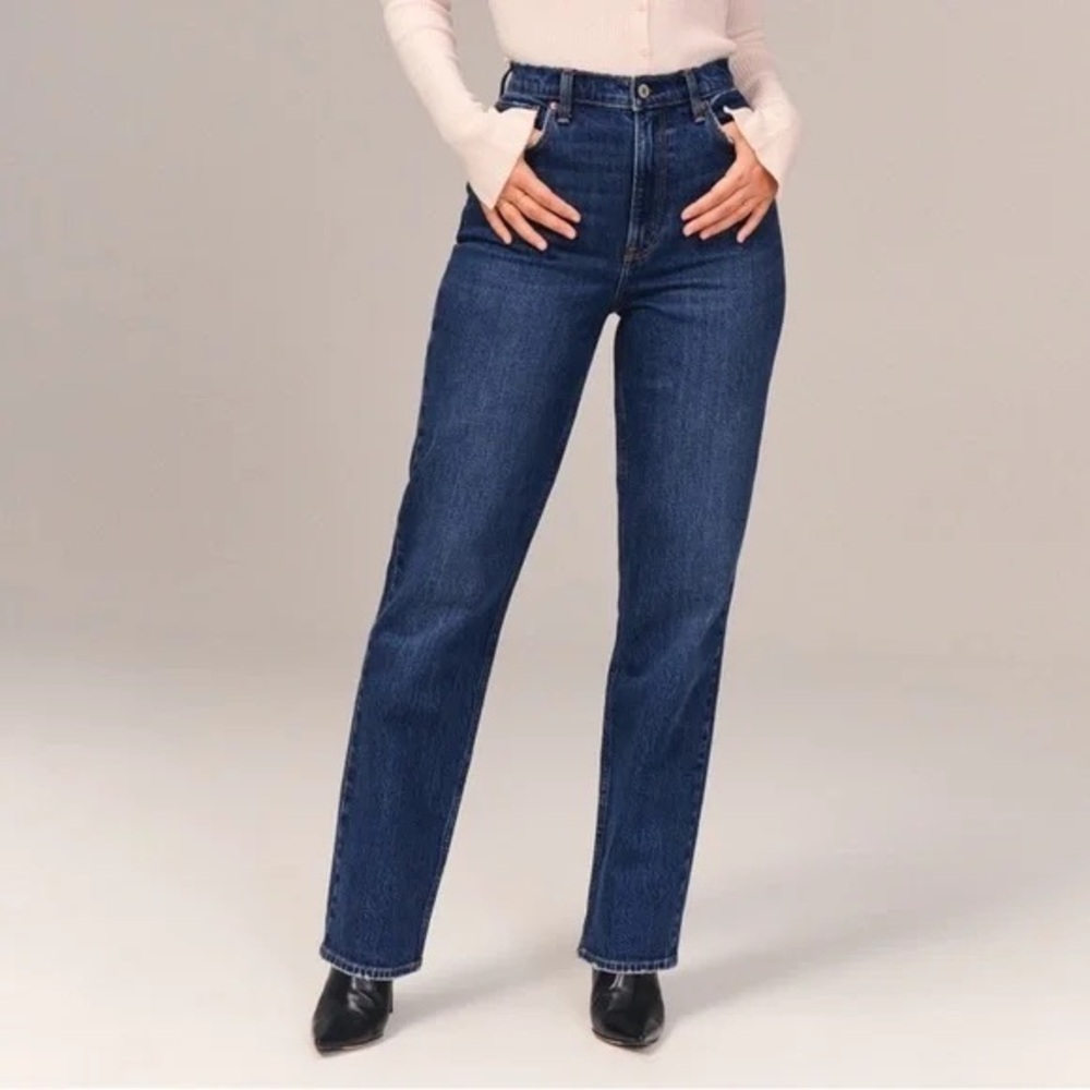 Abercrombie Curve Love Ultra High Rise 90s Straight Jean, Dark Wash